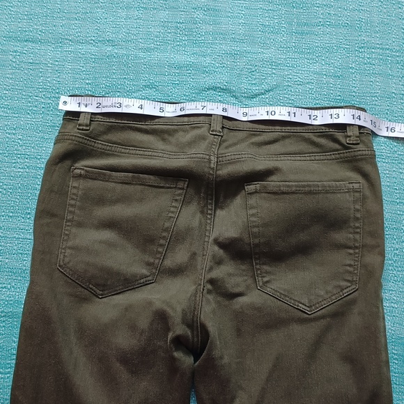 H&M Khaki Green skinny fit ankle length Jeans waist Stretchable upto 32 - Picture 9 of 11